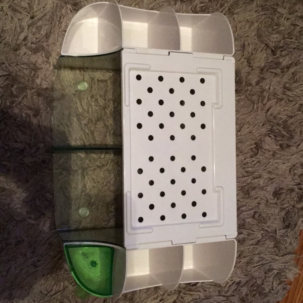 Munchkin diaper organizer